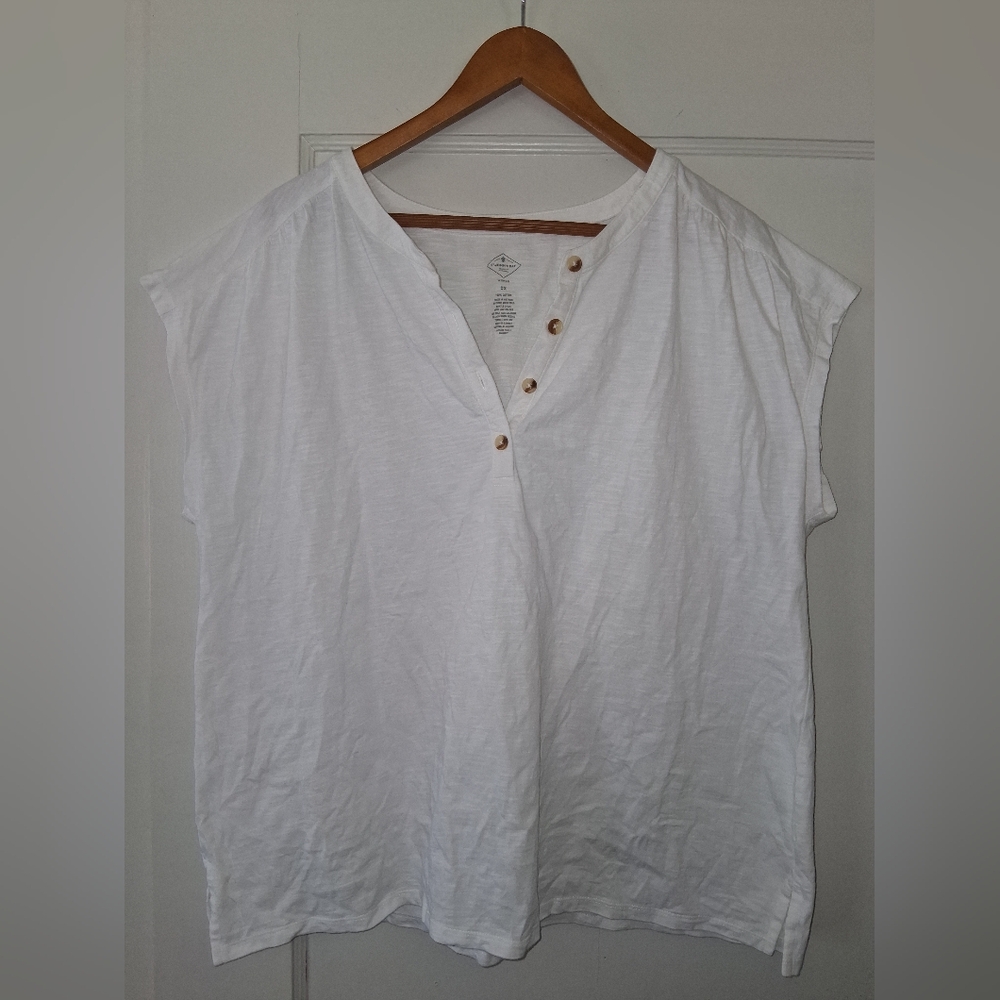 St. John’s Bay White Henley Top | 100% Cotton | Plus Size 0X | Button Front